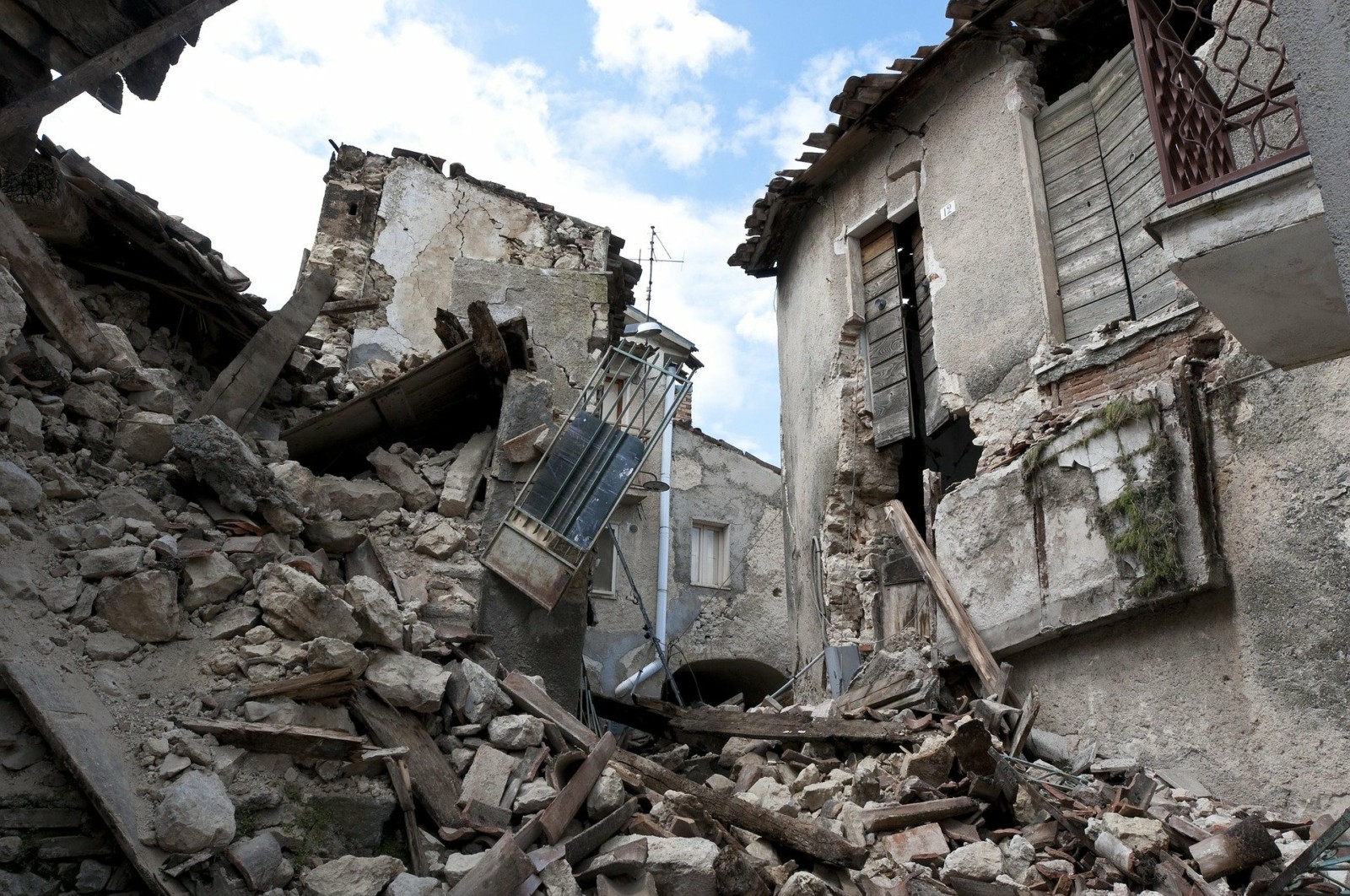 L'Aquila Earthquake Damage