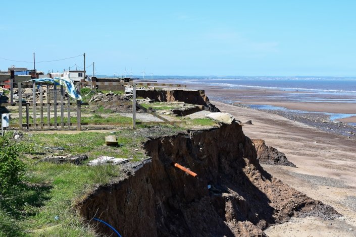 Coastal erosion at Ulrome